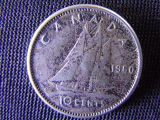 1960 - Canada 10 Cent Coin (silver) - Canadian Dime - World - 45d photo