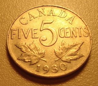 1930 Canada Five Cent Coin - 1930 - 5 Cent Average Circulated Our 02 photo