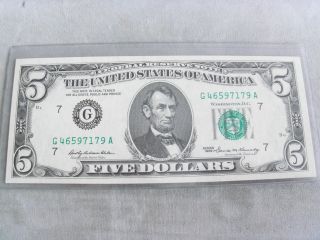 1969 $5.  00 Federal Reserve Note Crisp Unc. photo