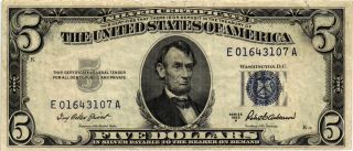 1953 - A $5.  00 United States Silver Certificate Fr 1656 E01643107a Xf photo