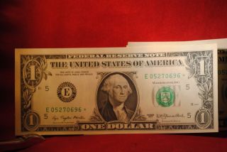 1977 Star 1.  00 Federal Reserve Note In Choice Crisp Uncirculated photo