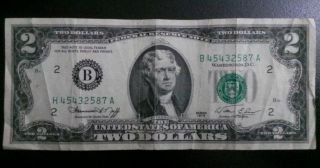 2 Dollar Bill 1976 Series Different Serial Number (h/b 45432587 A) photo