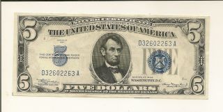 Usa / Silver Certificate - $5,  1934.  Unc. photo