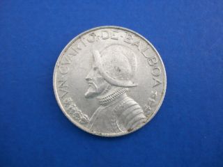 Estate Box - - Panana - - 1947 1/4 Balboa Silver Coin - - Condition==no Reserve photo