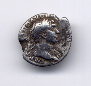 Loracwin Trajan Ar Denarius.  107 Ad. photo