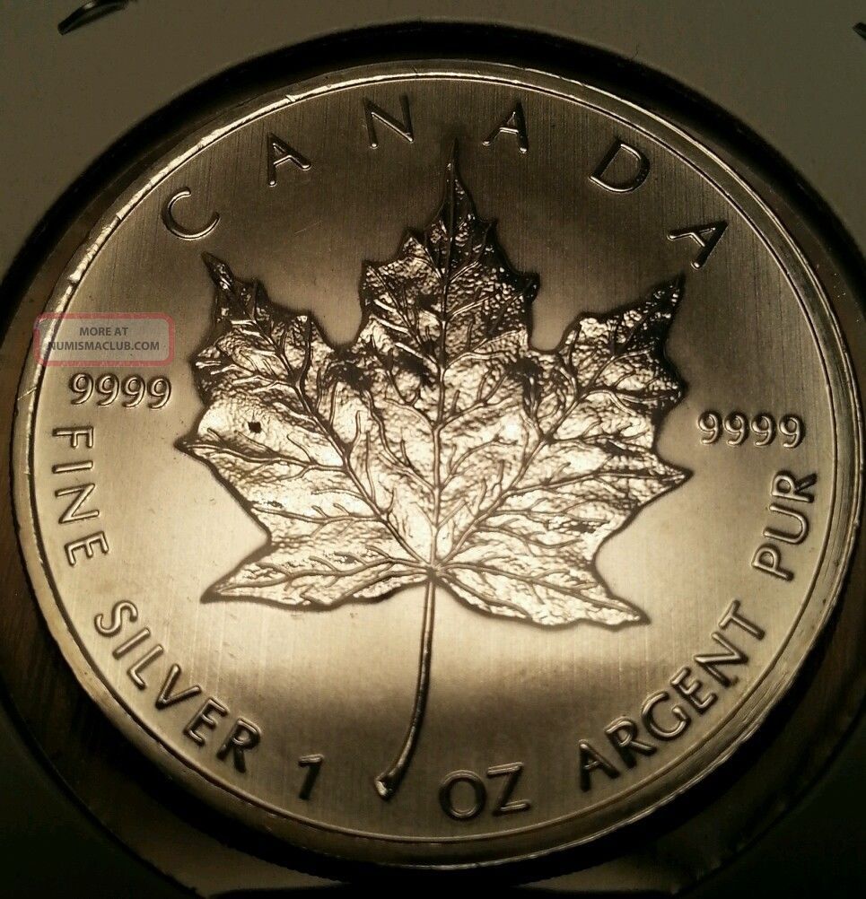 2011 Canadian Silver Maple Leaf Coin 2011-canadian-silver-maple-leaf-coin