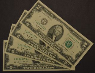 Four Crisp Unc 2009 $2 Two Dollar Federal Reserve Frn Sequential photo