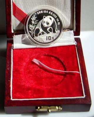 China 1990 Panda 10y 1oz.  999 Silver Bu Bullion Coin,  Capsule,  Wood Display Case photo