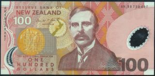 Zealand 100 Dollars 1999 Prefix Ah - P 189a Polymer Uncirculated photo