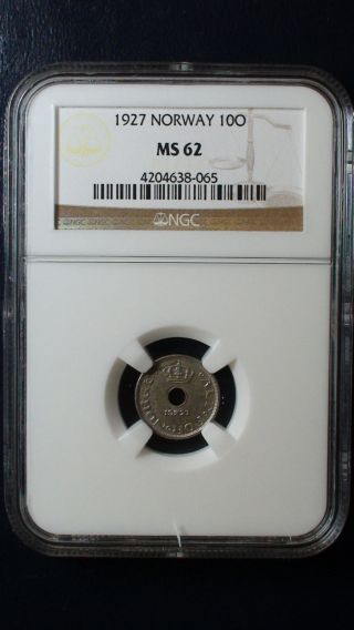 1927 Norway 10o Ten Ore With Hole In Center Ngc Ms62 Km 383 Uncirculated Coin photo