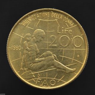 Italy 200 Lire (f.  A.  O.  Montessori) 1980.  Km107.  Unc.  Europe Commemorative Coin. photo