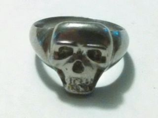 Skull Ring Mystery Metal Scrap Or Keep 8 Grams Odd Ring photo