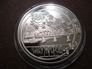 Ukraine Coin 5 Uah 2013: 1120 Years Of The City Of Uzhhorod photo
