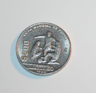 1986 - $200 Pesos Mexican Coin - Copa Mundial De Futbol - Mexico 86 photo