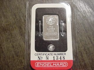 Engelhard 2 1/2 2.  5 Gram.  9995 Platinum Bar In Certificate Card photo