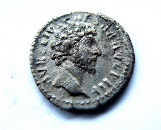 Marcus Aurelius (161 - 180).  Denarius.  Rome.  (3,  12gr. ) photo