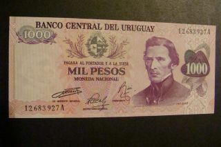 Uruguay 1000 Pesos 1974 Gem Unc photo