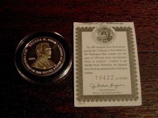 George W Bush 2001 43rd President 1oz.  999 Fine Silver Proof Coin photo