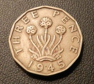 Great Britain 3 Pence,  1945,  Thrift Plant (allium Porrum) - photo