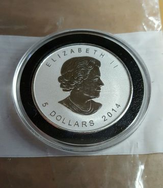 Canadian 5 Dollar Elizabeth Silver Coin 2014,  Canadian Maple Leaf photo