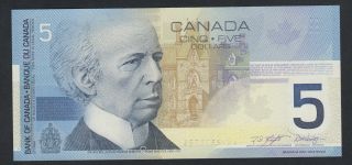 Canada 5 Dollars 2002/2001 Pick 101a Unc Banknote. photo