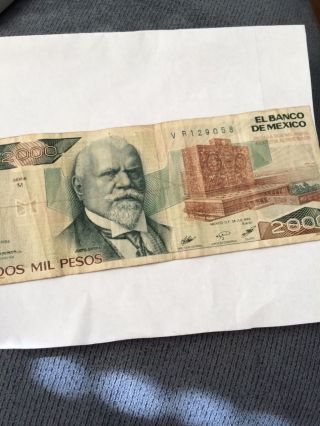 Mexico Dos Mil Pesos,  2000 Pesos Bill photo