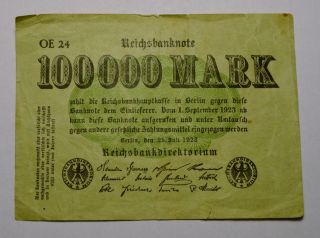 Germany 1923 100,  000 Mark Banknote. . . . . .  933 photo