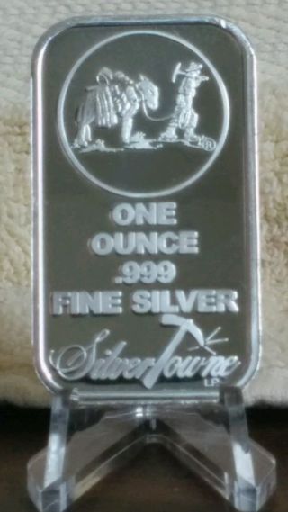 Silvertowne Logo 1oz.  999 Fine Silver Bar Uncirculated photo