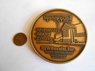 Vintage 1990 Irondequoit York Mall Grand Opening Bronze Souvenir Table Medal photo