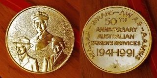 Australia: - Women ' S Military Services Commemorative Medallion Adp5015 photo