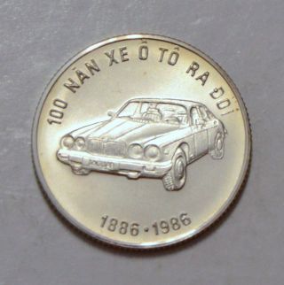 1986 - Vietnam - 100 Dong - Automobile Jaguar - Bu Silver Coin photo