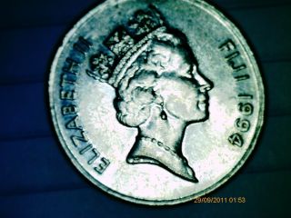 1,  20 Cents,  Fiji 1994,  Elizabeth Ii Coin photo