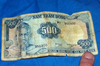 500 Nam Tram Dong Ngan - Hang Quoc - Gia Viet - Nam Vietnam Old Paper Money Note Cash photo
