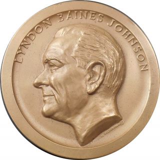 Official 1965 Lyndon Johnson Bronze Inaugural Medal By Felix De Weldon,  Maco photo