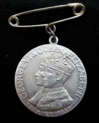 Crowned 1937 George Vi & Queen Elizabeth Medal With Pin photo