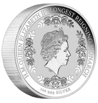 The Longest Reigning Monarch Queen Elizabeth Ii 2015 1oz Silver Intaglio Coin photo