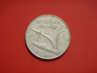 Italy 10 Lire,  1952 Coin.  Two Wheat Ears photo