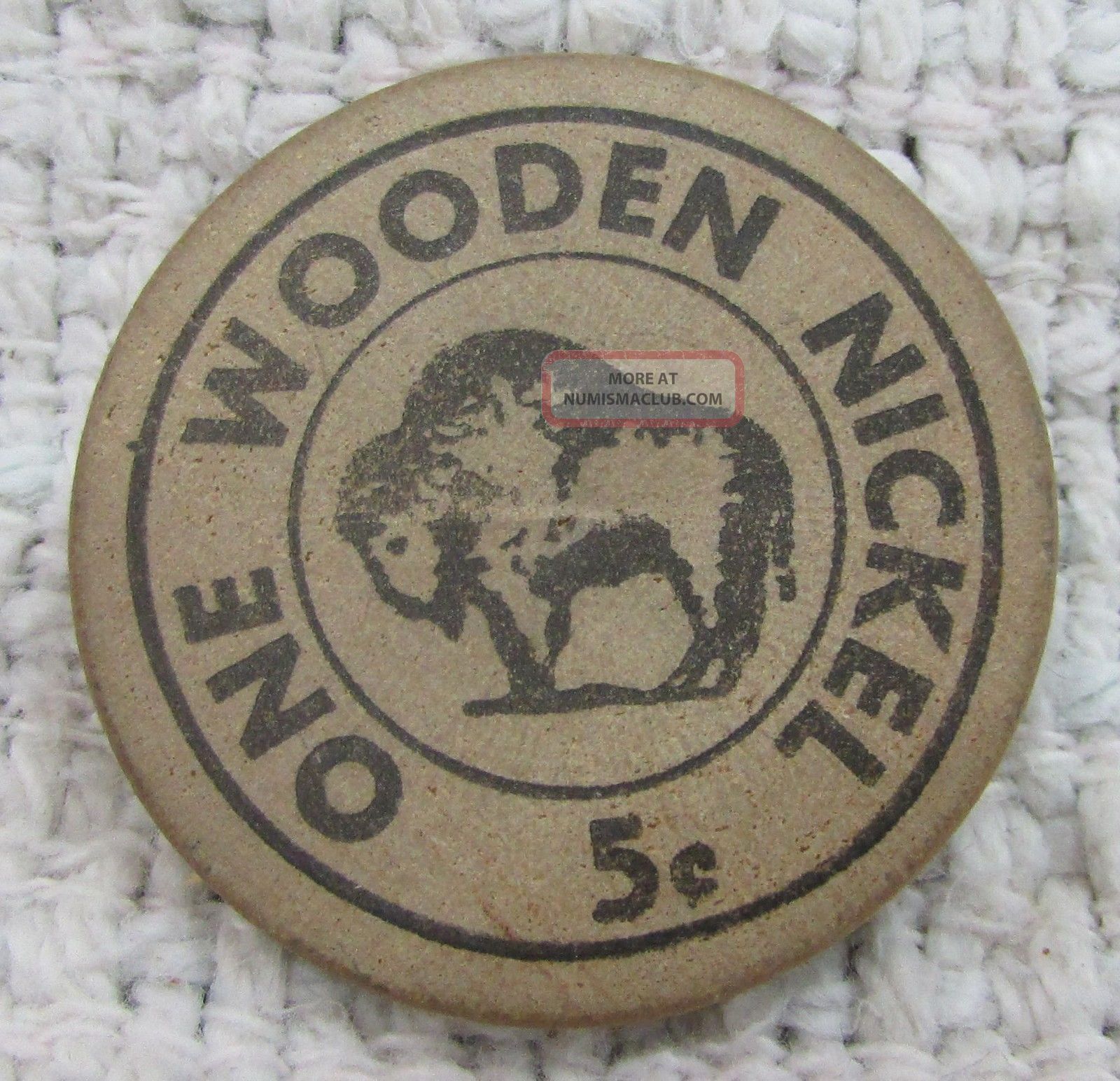 Bison Buffalo Vintage Wooden Nickel Delmar Debbaut Milroy Mn Minnesota S/h Exonumia photo