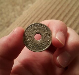 1932 French Coin - 25 Centimes - Extremely Fine photo
