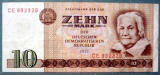 East Germany Ddr Gdr 10 Mark Note From 1971,  P 28 A,  Clara Zetkin photo
