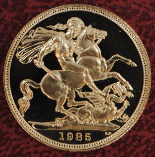 1985 Gold Full Sovereign Great Britain Proof Royal With Case & 1 Sov photo