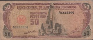 Dominican Republic 50 Pesos Oro Series Of 1991 Block A - Q Circulated Banknote photo