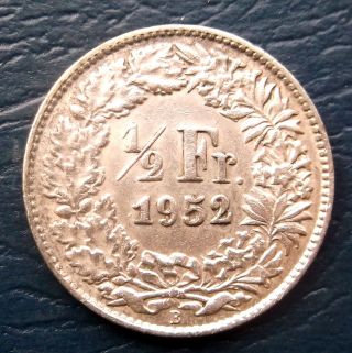 . 835 Silver 1952 - B Switzerland 1/2 Franc Standing Helvetia Lance 686 photo