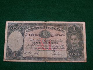 1942 Commonwealth Of Australia George Vi One 1 Pound Note P.  26b photo