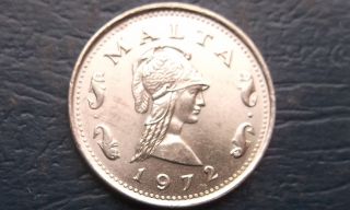 1972 Malta 2 Cents Km 9 Queen Of The Amazons Choice Bu 1st Year Coin Q23 photo