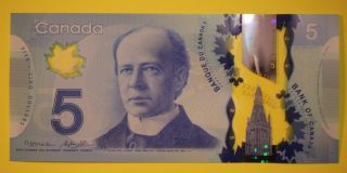 Canada 2013 Series 1x Gem Unc $5 Polymer Banknote Paper Money Bill photo