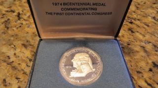 1974 Bicentennial Medal Commemorating First Continental Congress In The Box photo
