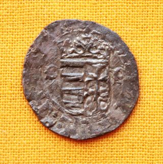 Medieval Hungarian Coin - I.  Wladislaus Silver Denar,  1440 - 1444.  Unger: 470.  2 photo