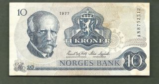 Norway 1977 10 Kroner 2512 photo