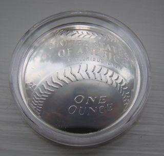 Solid Silver Round 1 Troy Oz Curved Baseball Glove Hall Fame Capsule.  999 Bu photo